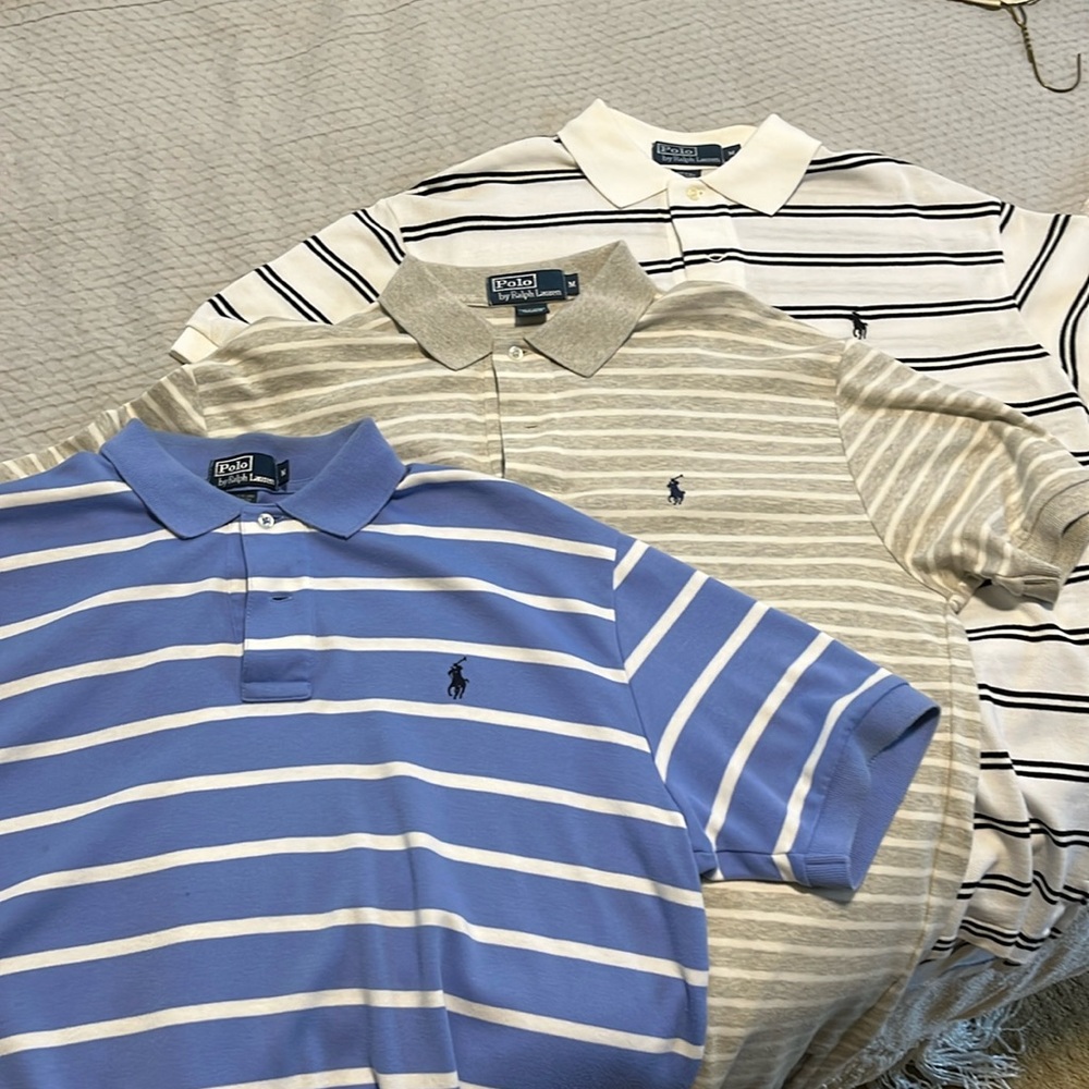 3 men’s medium polos